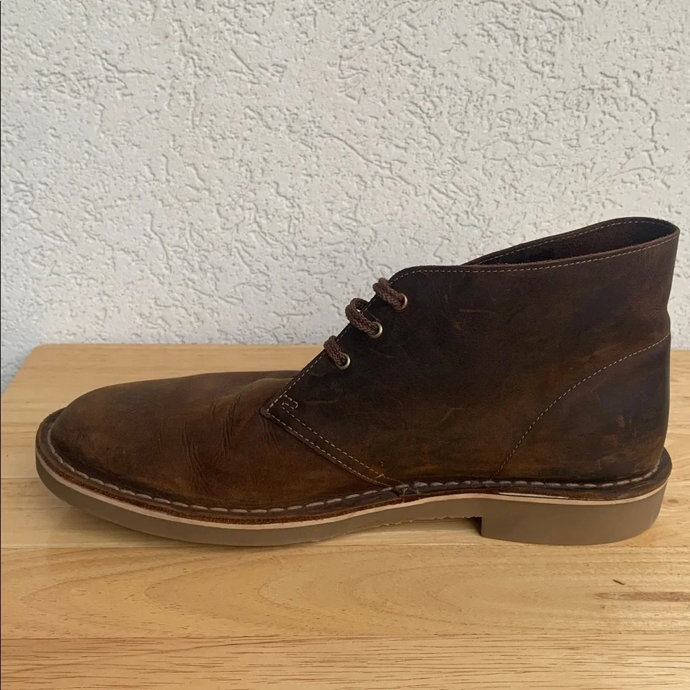 Clarks chukka boots